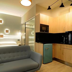 Superior Studio